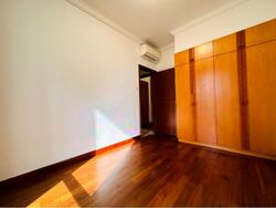 Hillview Avenue (D23), Condominium #556349381